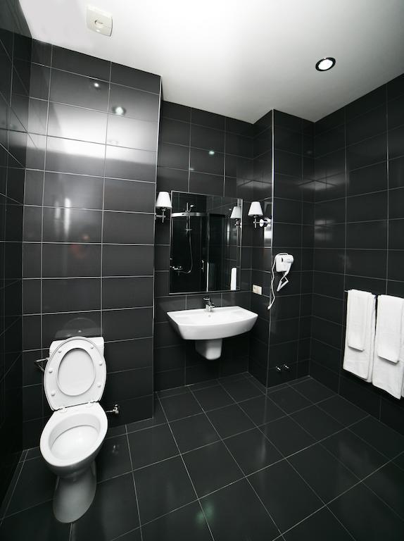 Basilon Hotel Tbiliszi Szoba fotó